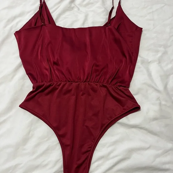 WORN ONCE Red silky tie front bodysuit - Picture 2 of 3